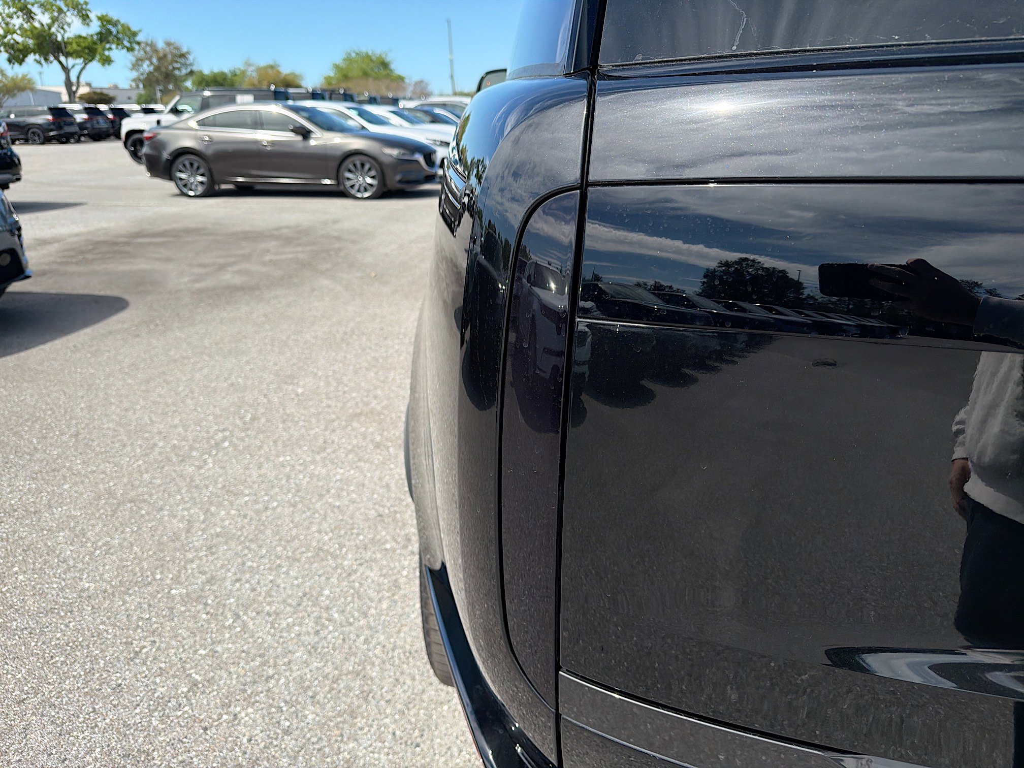 New 2026 Land Rover Range Rover SE image 10