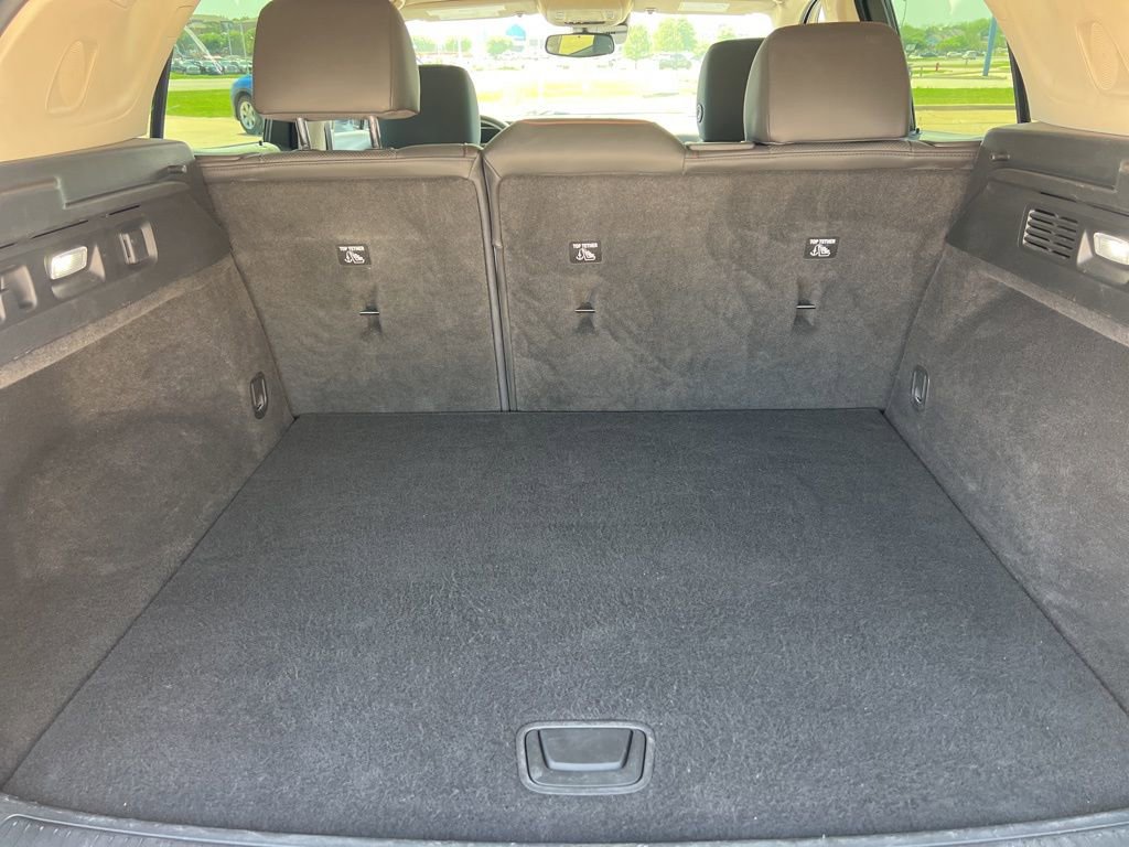 Used 2023 Buick Envision Essence w/ Sport Touring Package FWD image 21