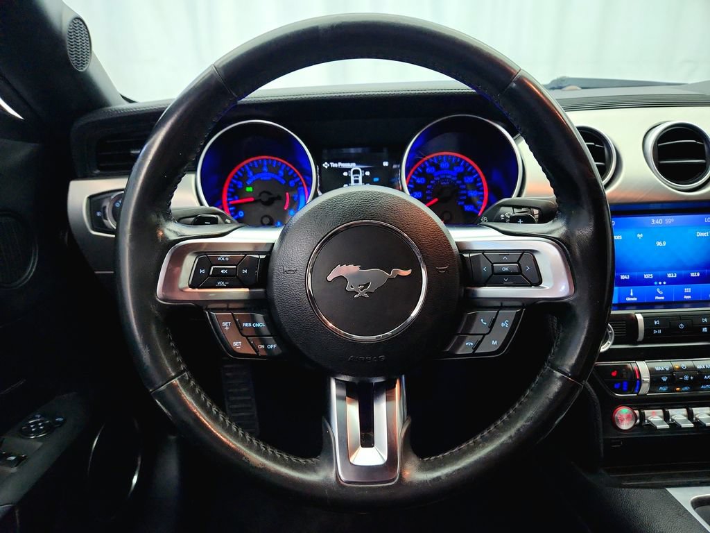 Used 2020 Ford Mustang Premium RWD image 13