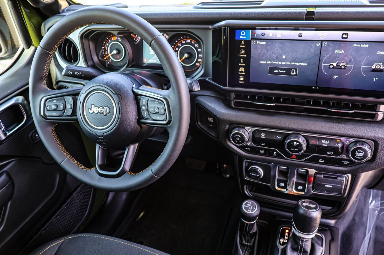 Used 2024 Jeep Wrangler Sport AWD/4WD image 37