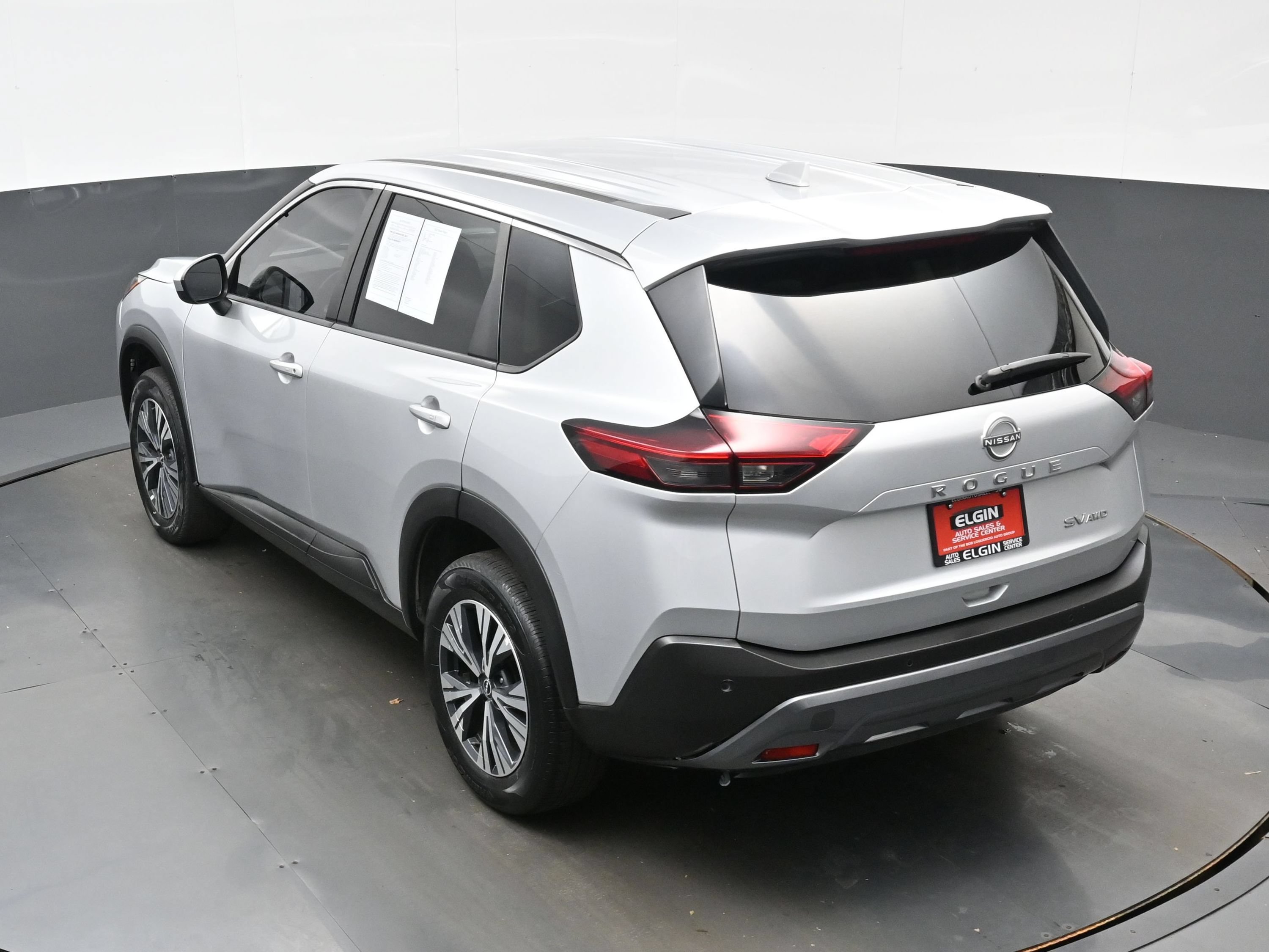 Used 2023 Nissan Rogue SV AWD/4WD image 36