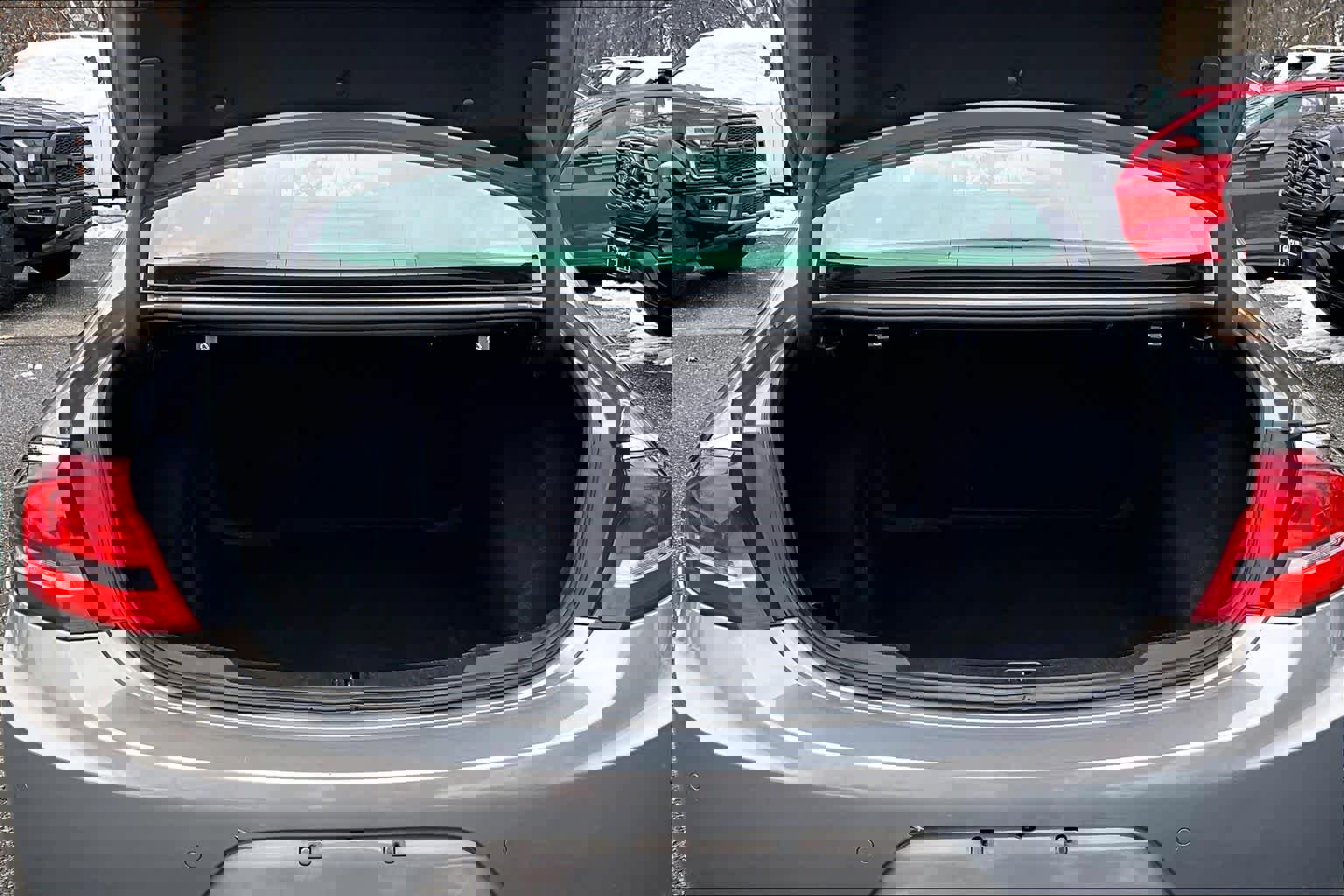 Used 2017 Buick LaCrosse Essence image 30