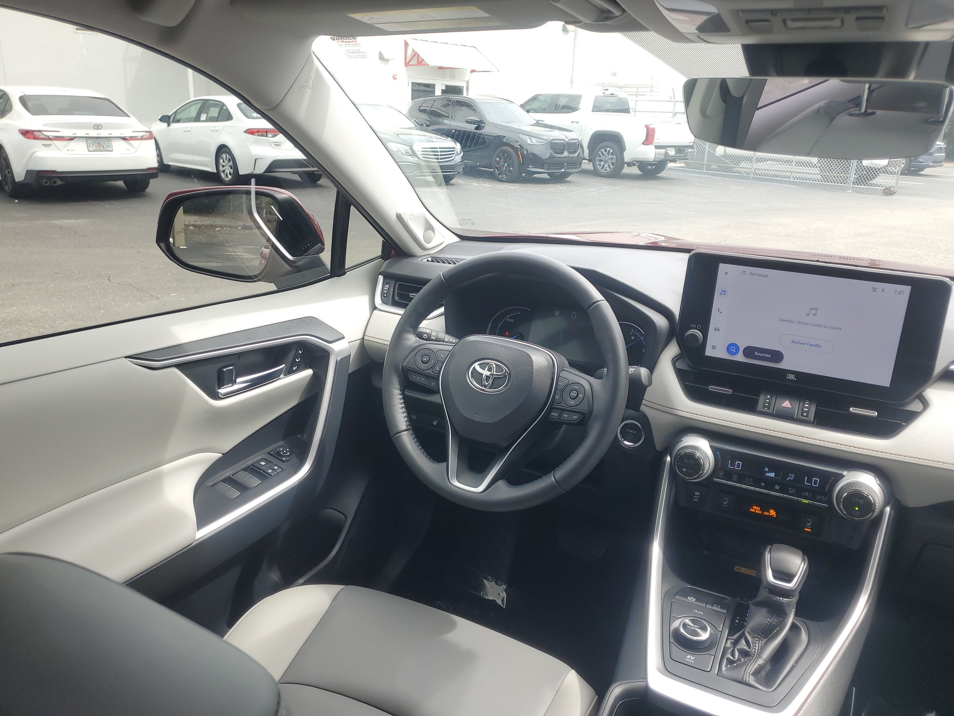 Used 2025 Toyota RAV4 XLE Premium w/ Weather Package AWD/4WD image 19