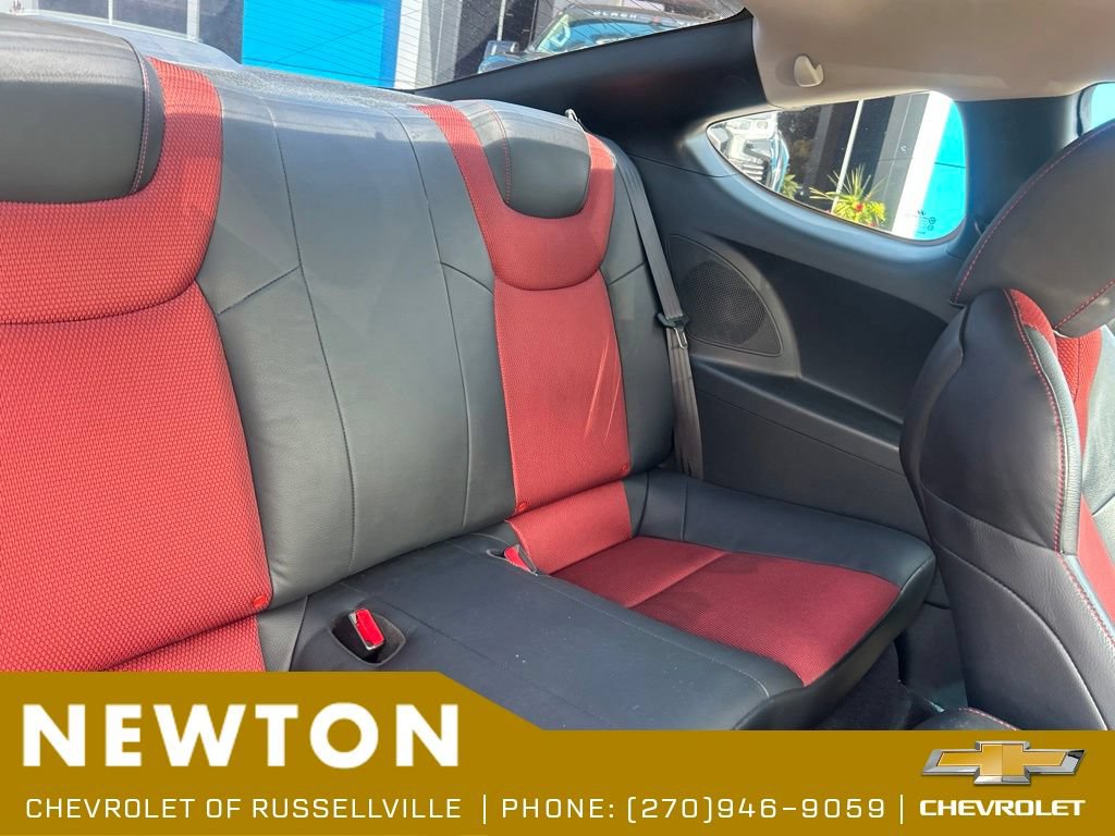 Used 2012 Hyundai Genesis 3.8 RWD image 25