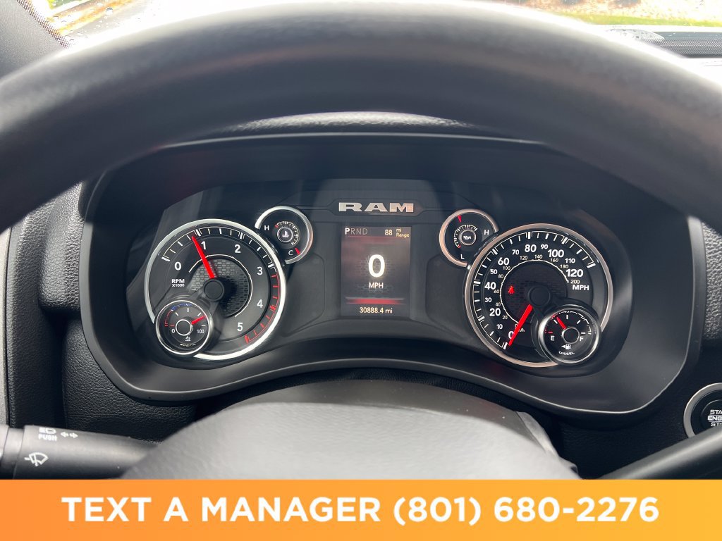 Used 2024 RAM 2500 Tradesman w/ Chrome Appearance Group AWD/4WD image 17