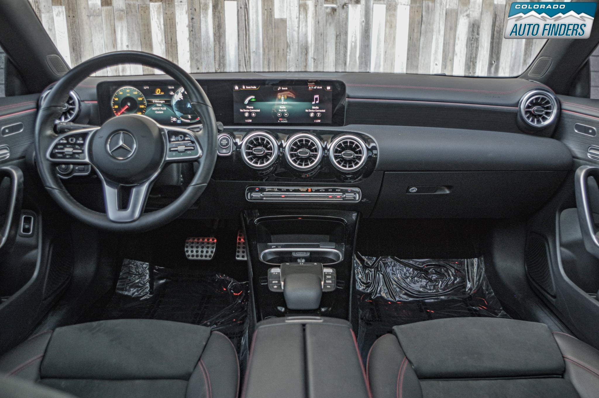 Used 2023 Mercedes-Benz CLA 250 4MATIC image 17