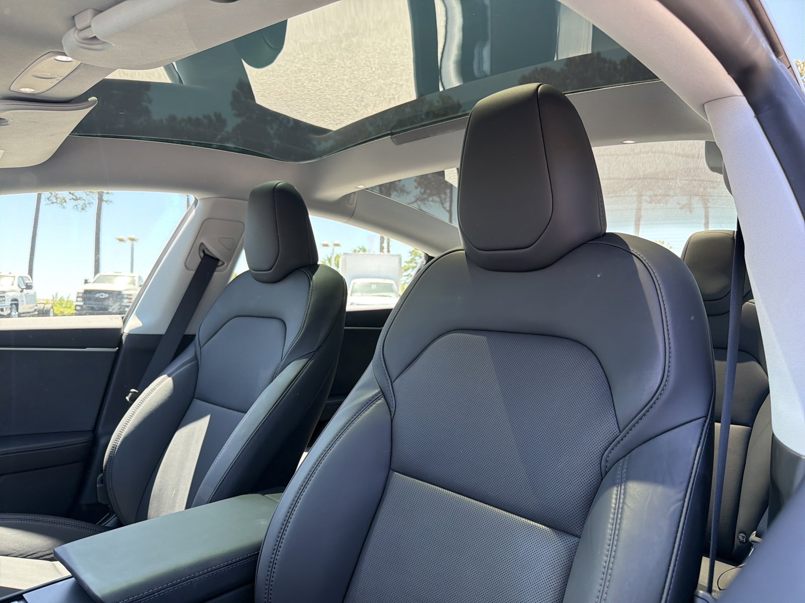 Used 2025 Tesla Model 3 Long Range image 30