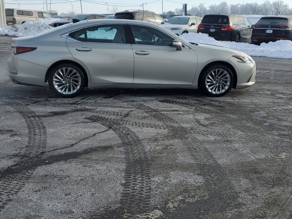 Used 2019 Lexus ES 350 Luxury image 9