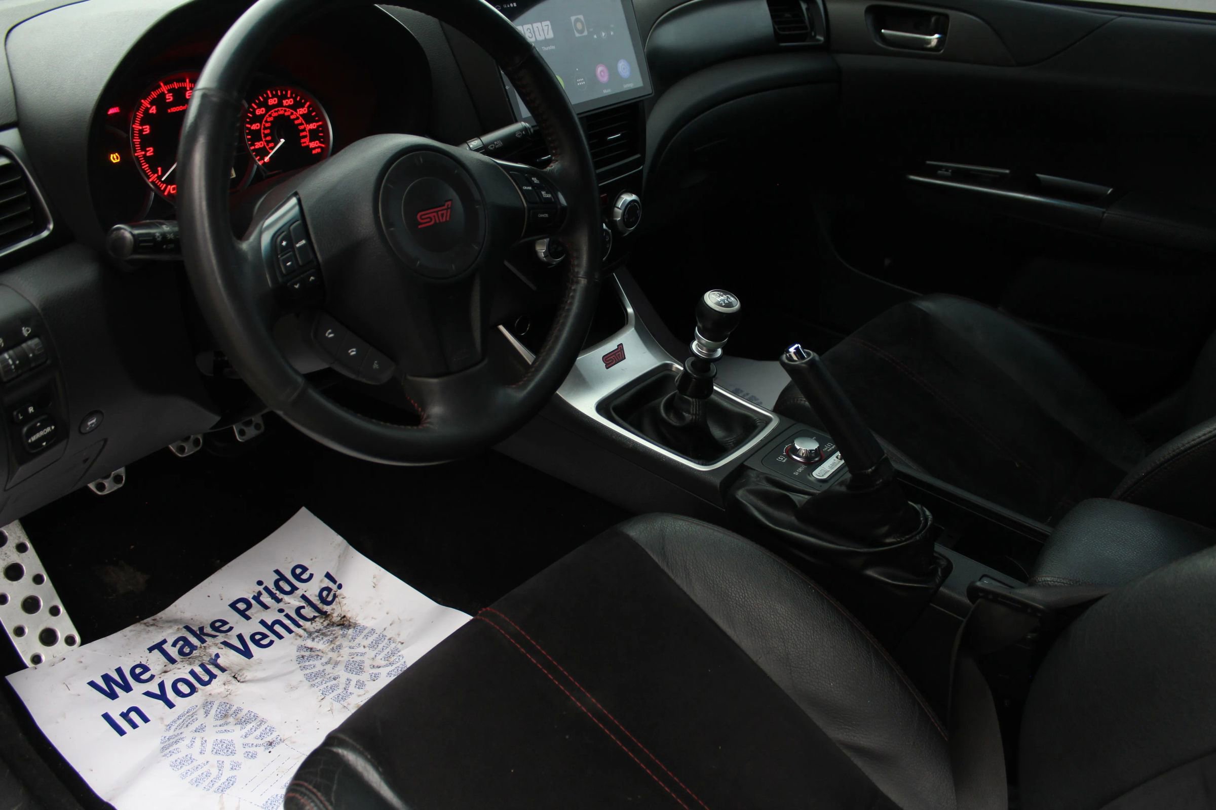 Used 2011 Subaru Impreza WRX STI image 11