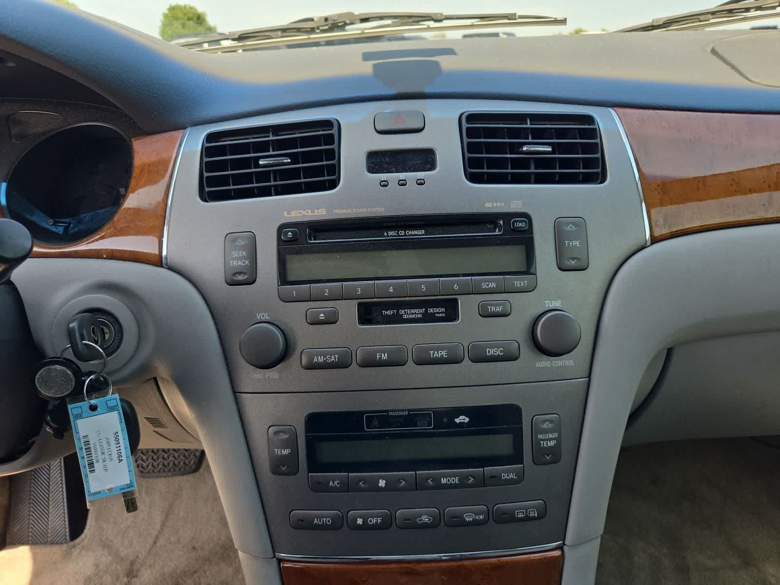 Used 2005 Lexus ES 330 w/ Preferred Accessory Pkg FWD image 27
