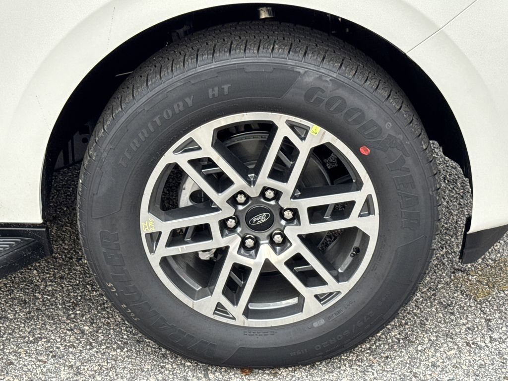 New 2026 Ford Expedition Max Active RWD image 12