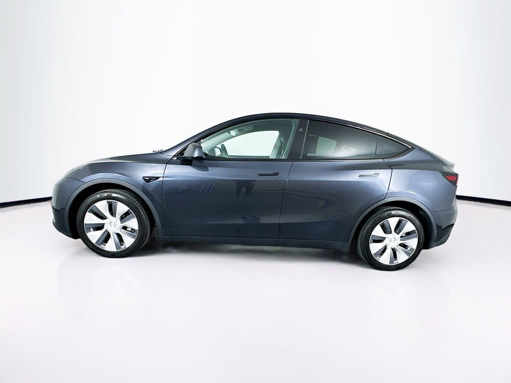 Used 2024 Tesla Model Y Long Range image 6