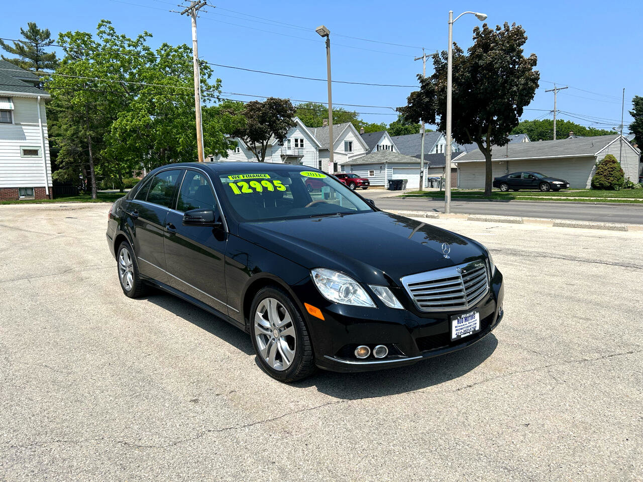 Used 2011 Mercedes-Benz E 350 4MATIC Sedan image 1