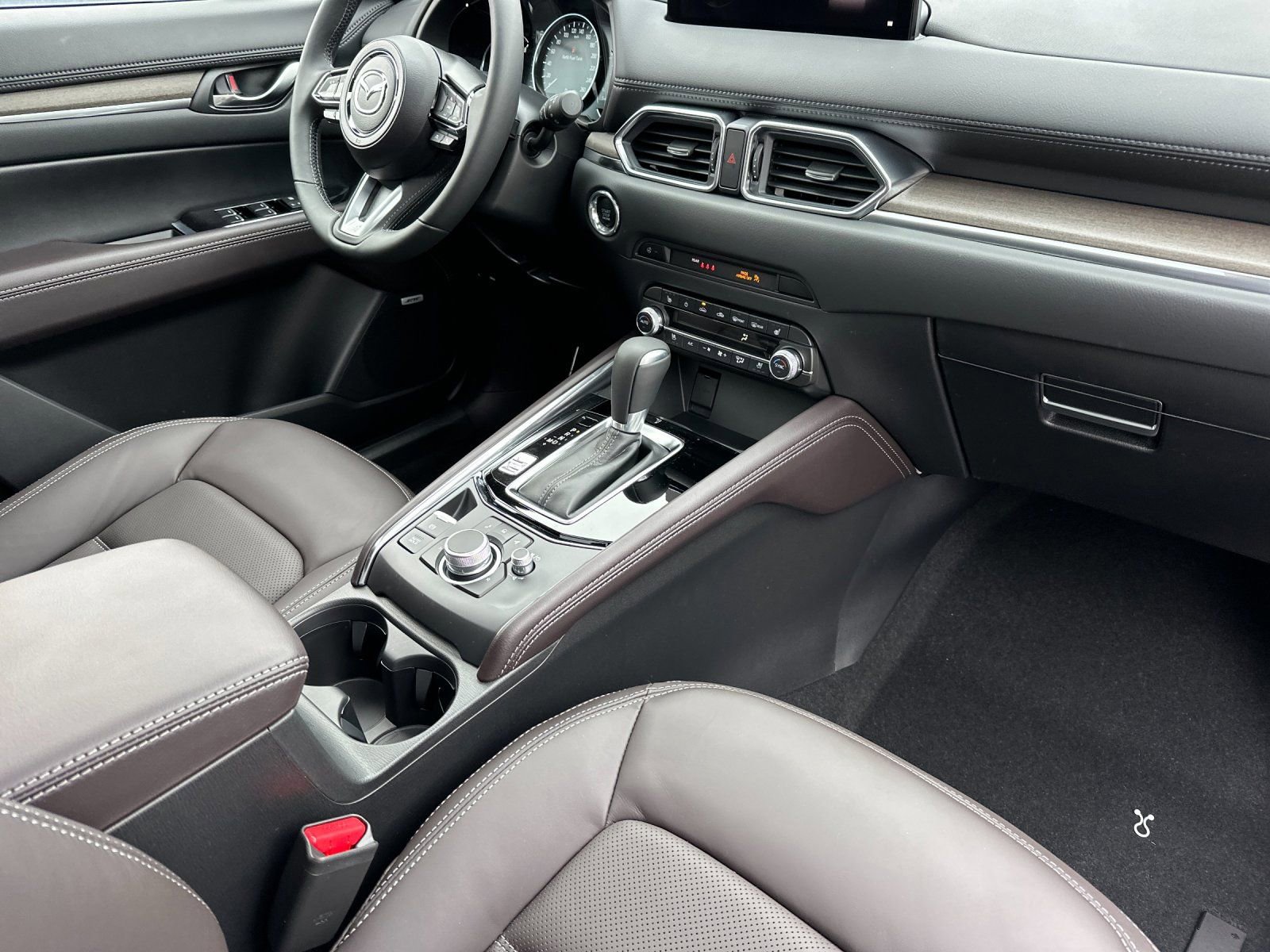 New 2025 MAZDA CX-5 Signature image 15