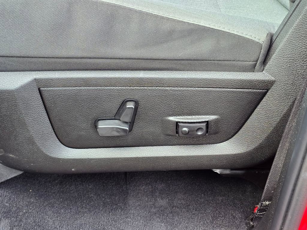 Used 2023 RAM 1500 Express w/ Wheel & Sound Group image 21