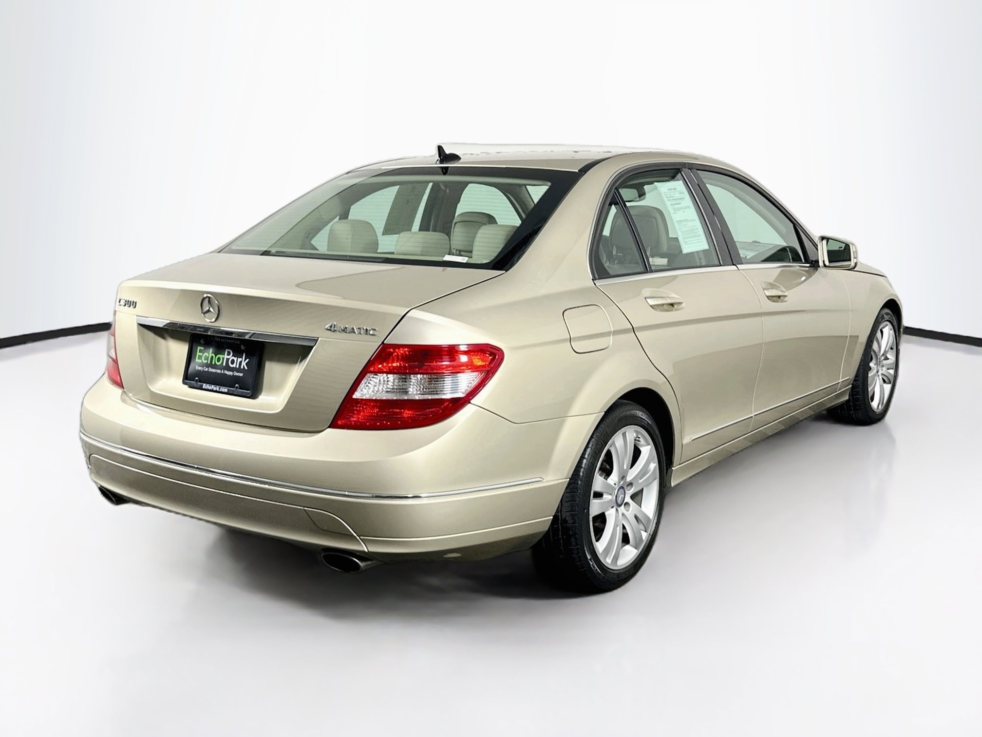 Used 2010 Mercedes-Benz C 300 4MATIC Sedan image 9