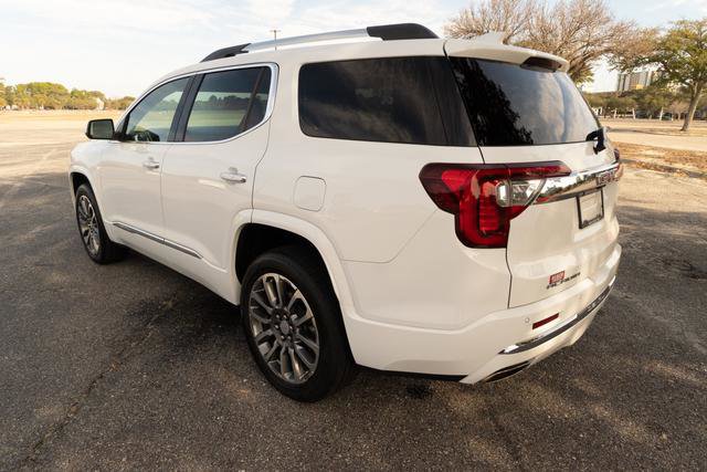 Used 2021 GMC Acadia Denali w/ Denali Technology Package image 5