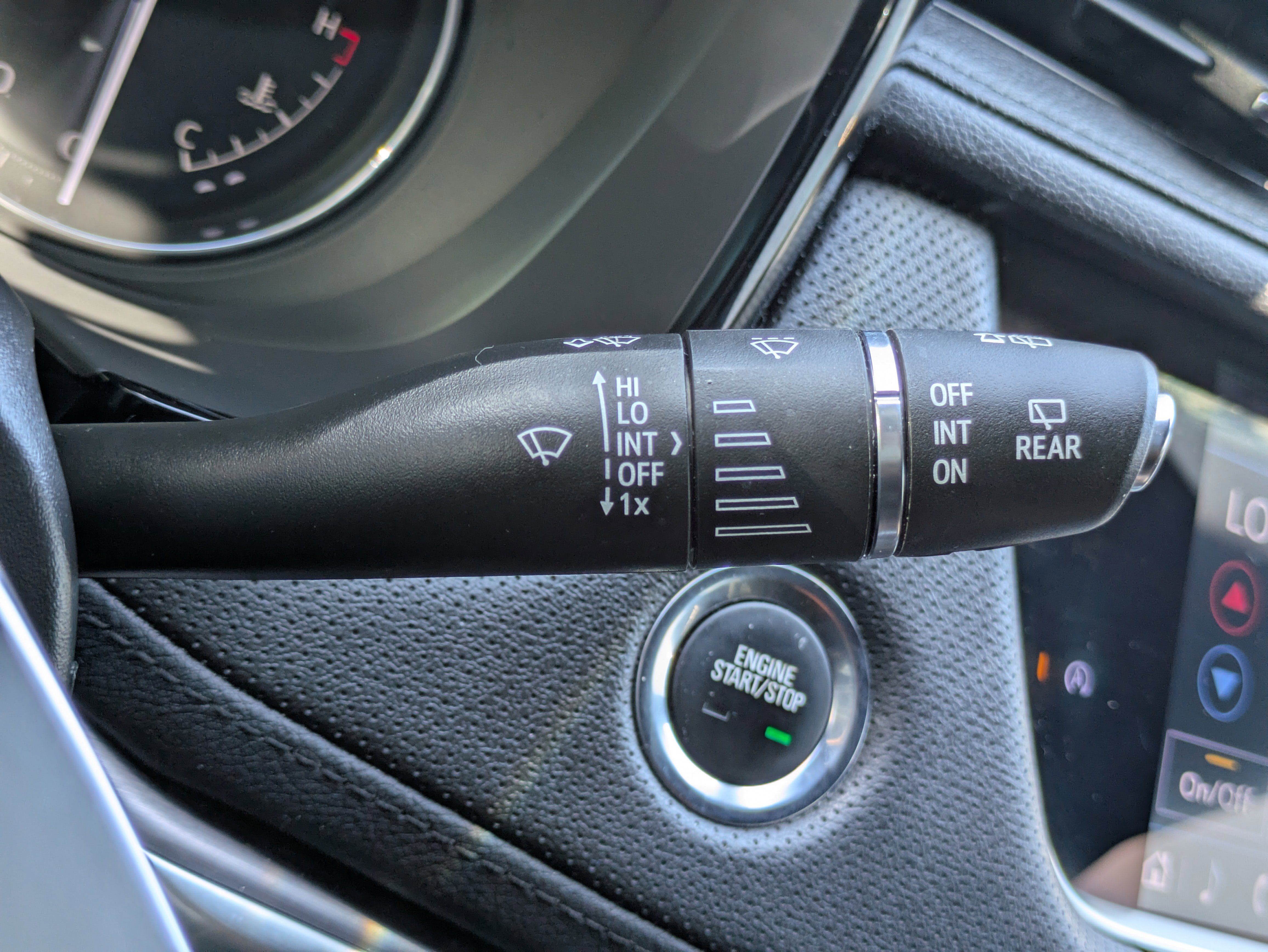 Used 2022 Cadillac XT5 Luxury image 19