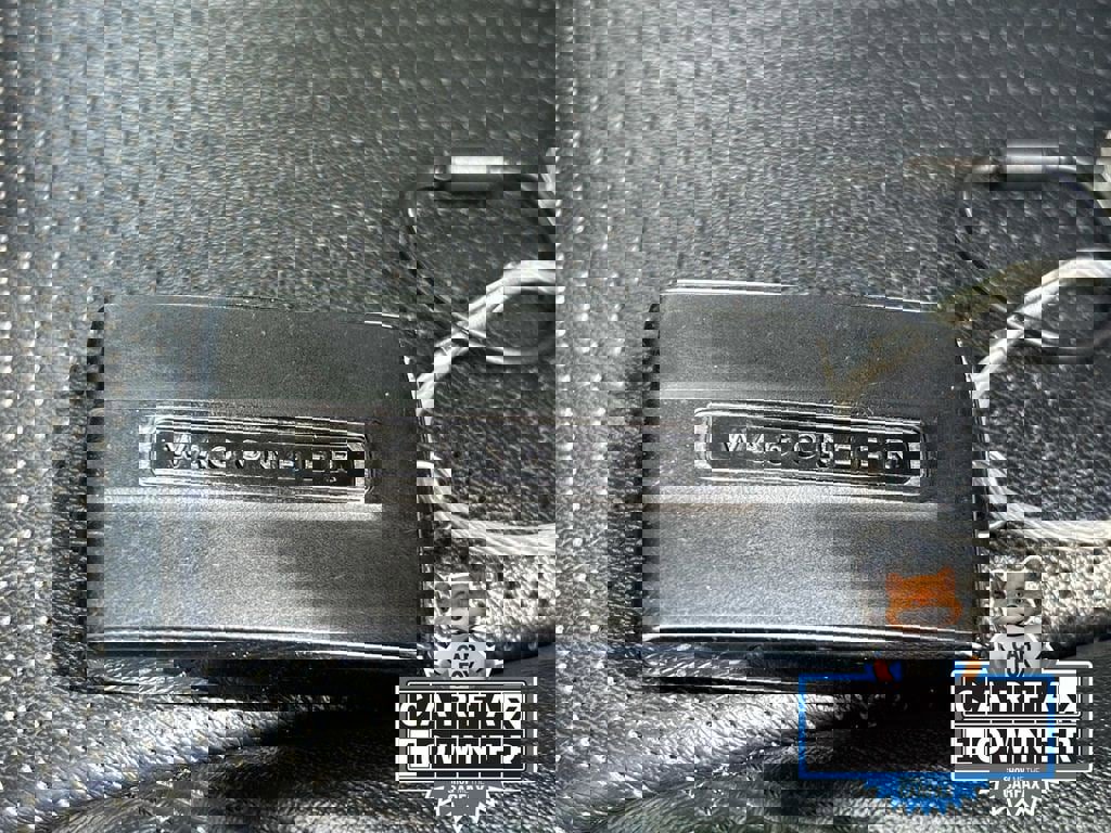 Used 2024 Jeep Wagoneer Series II w/ Flexible Seating Group image 11