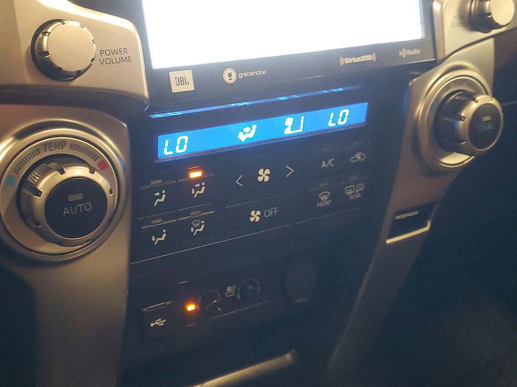 Used 2024 Toyota 4Runner Limited image 28