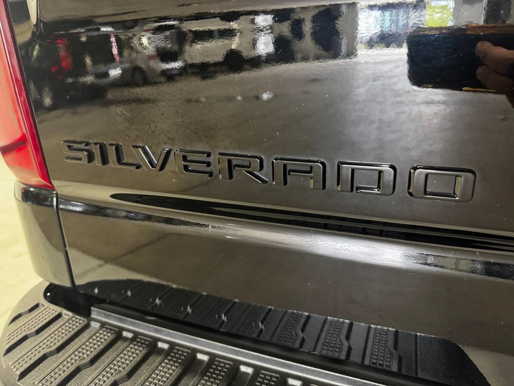 Used 2022 Chevrolet Silverado 1500 Custom Trail Boss w/ LPO, Dark Essentials Package AWD/4WD image 33