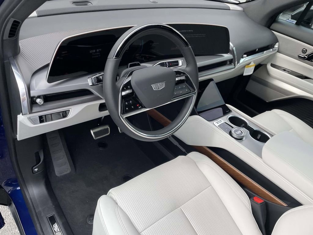 New 2026 Cadillac Vistiq Sport image 19