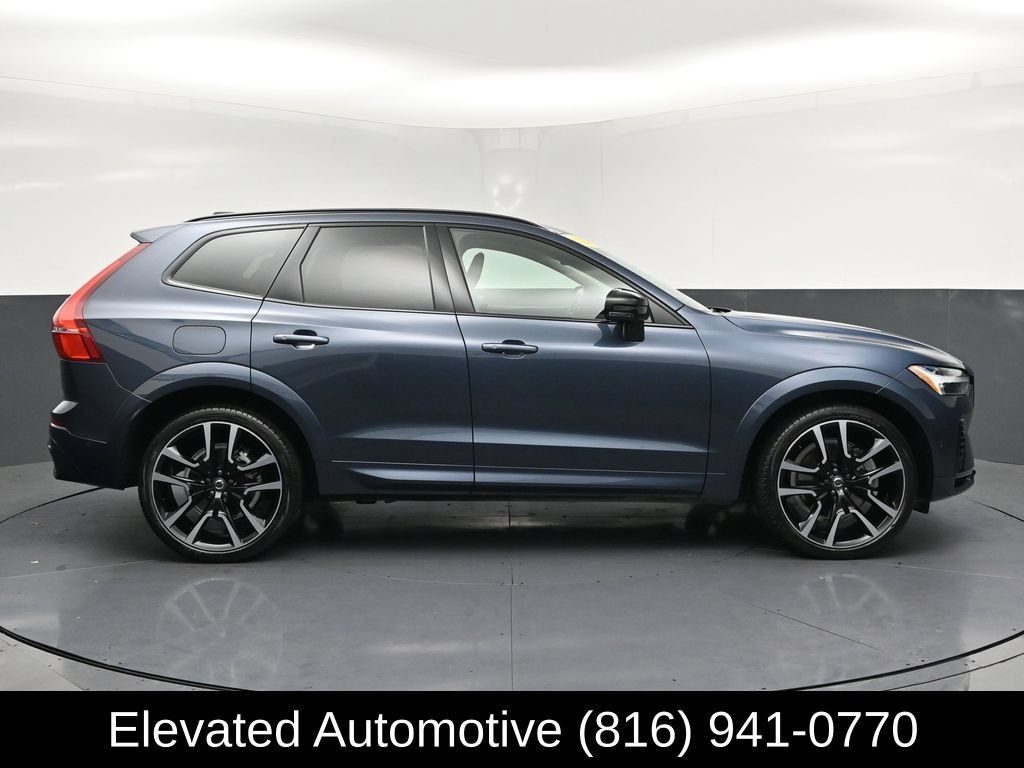 Used 2024 Volvo XC60 T8 Ultimate w/ Protection Package Premier AWD/4WD image 25