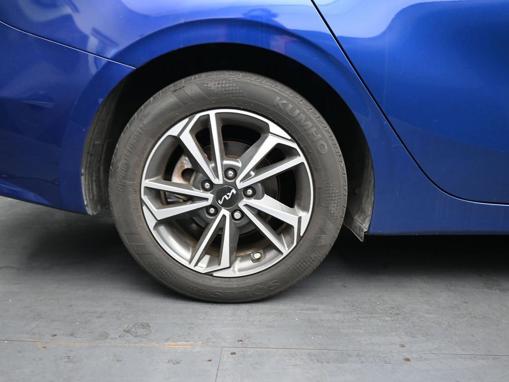 Used 2022 Kia Forte LXS image 10