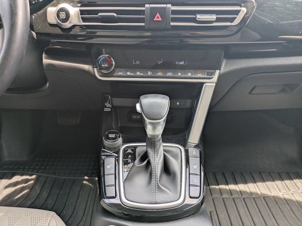 Used 2021 Kia Seltos EX AWD/4WD image 19