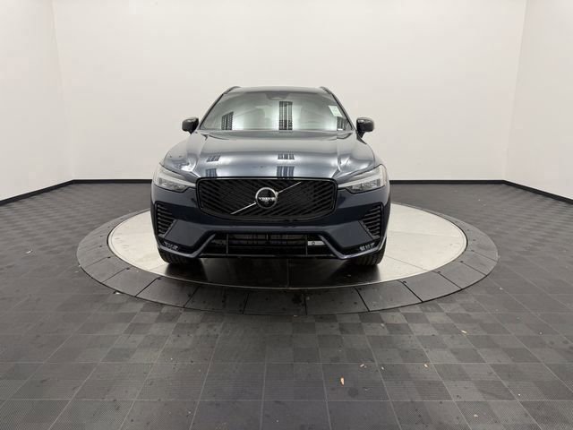 New 2026 Volvo XC60 B5 Plus w/ Protection Package Premier image 2
