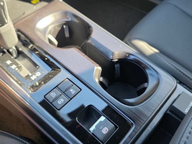 New 2026 Subaru Outback Limited AWD/4WD image 32