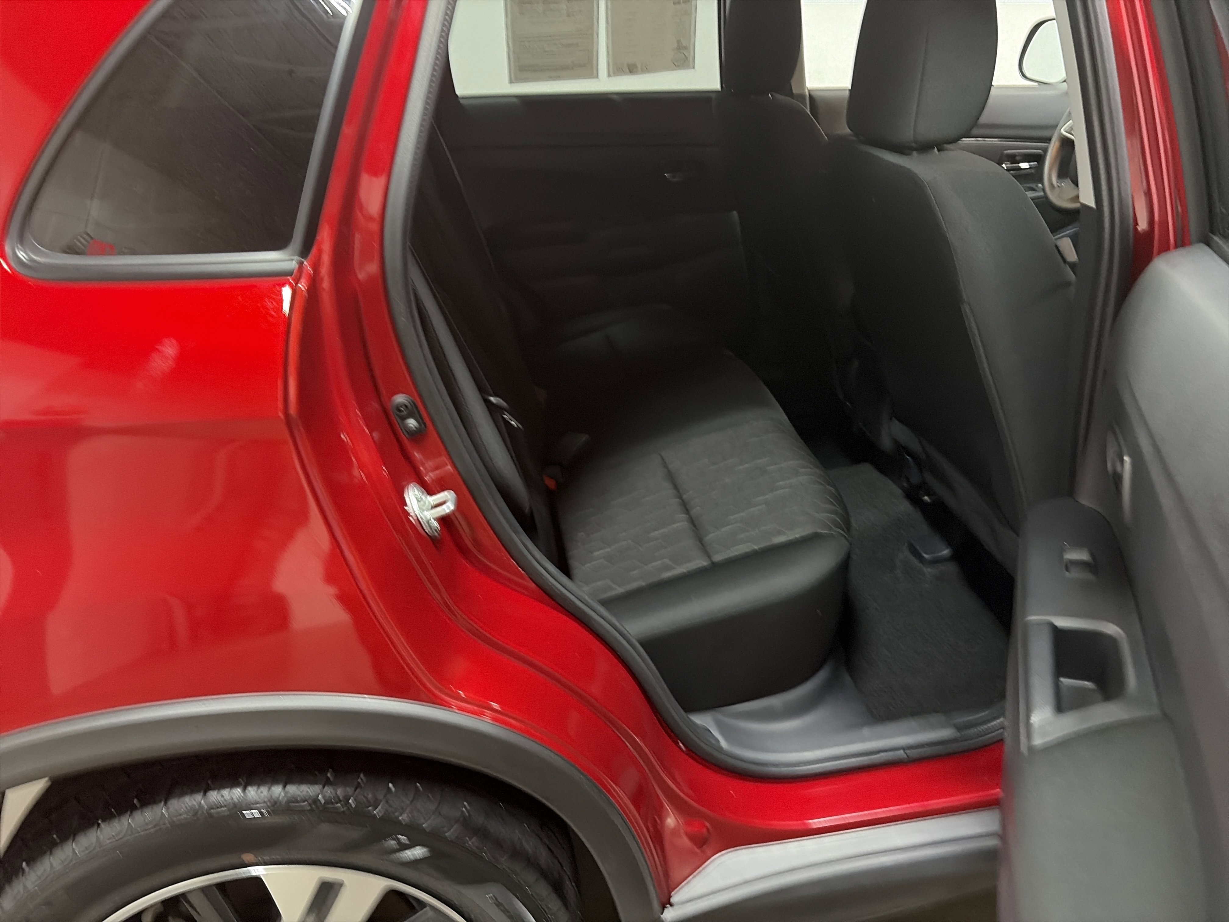 Used 2025 Mitsubishi Outlander Sport ES image 27