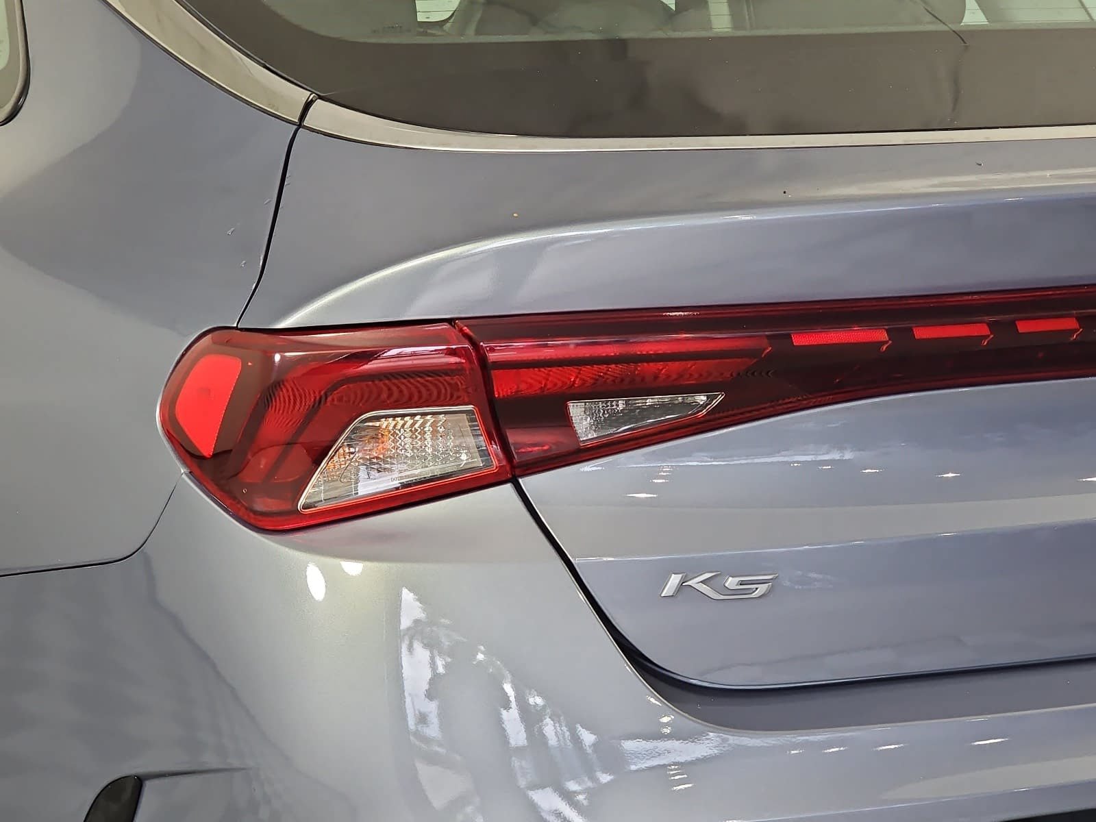 Used 2022 Kia K5 LXS FWD image 29