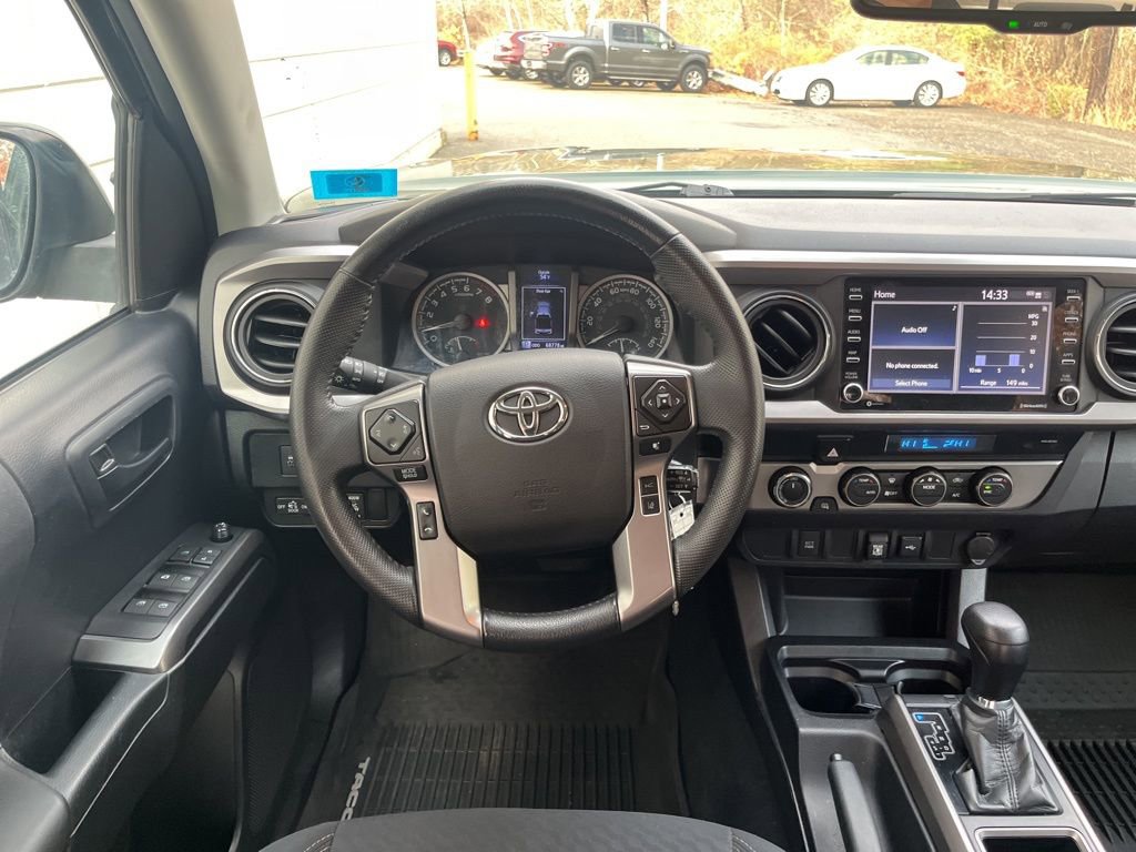 Used 2021 Toyota Tacoma SR5 w/ Trail Edition image 14
