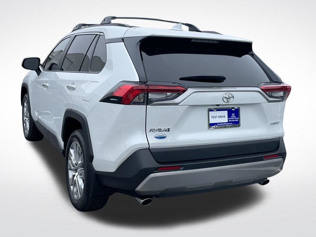 Used 2024 Toyota RAV4 Limited w/ Weather Package FWD image 4