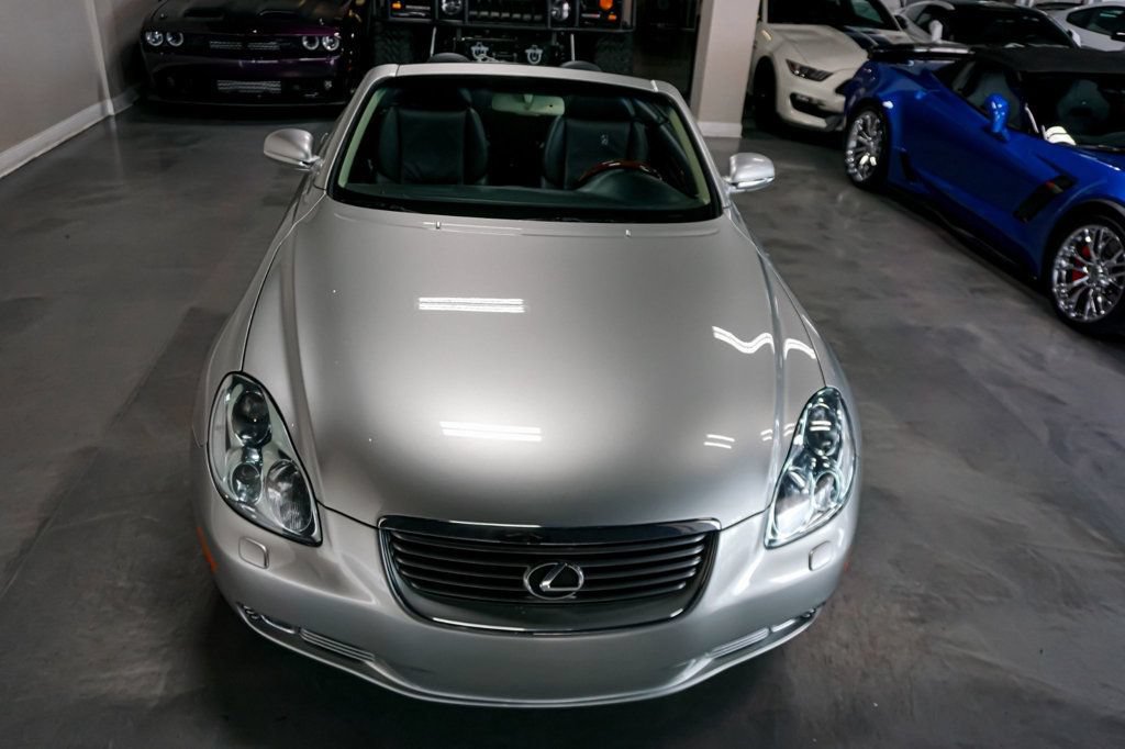Used 2004 Lexus SC 430 Convertible RWD image 44