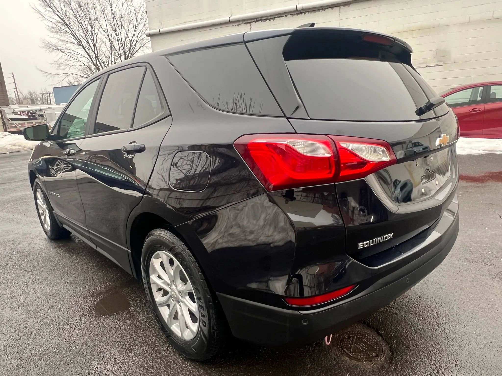 Used 2020 Chevrolet Equinox LS AWD/4WD image 7