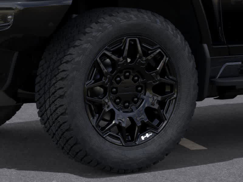 New 2026 GMC Hummer EV SUV w/ LPO, Dark Essentials Package image 9