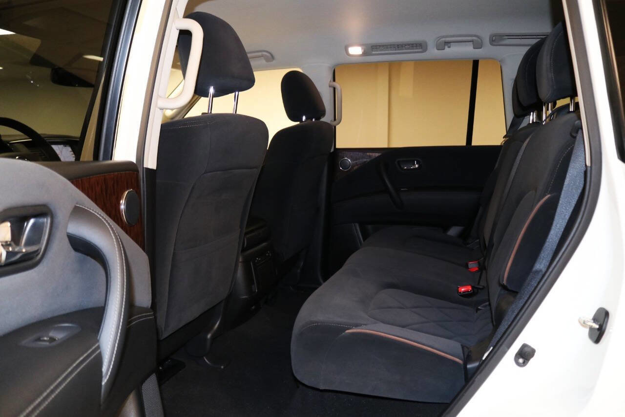Used 2019 Nissan Armada SV w/ Driver Package AWD/4WD image 14