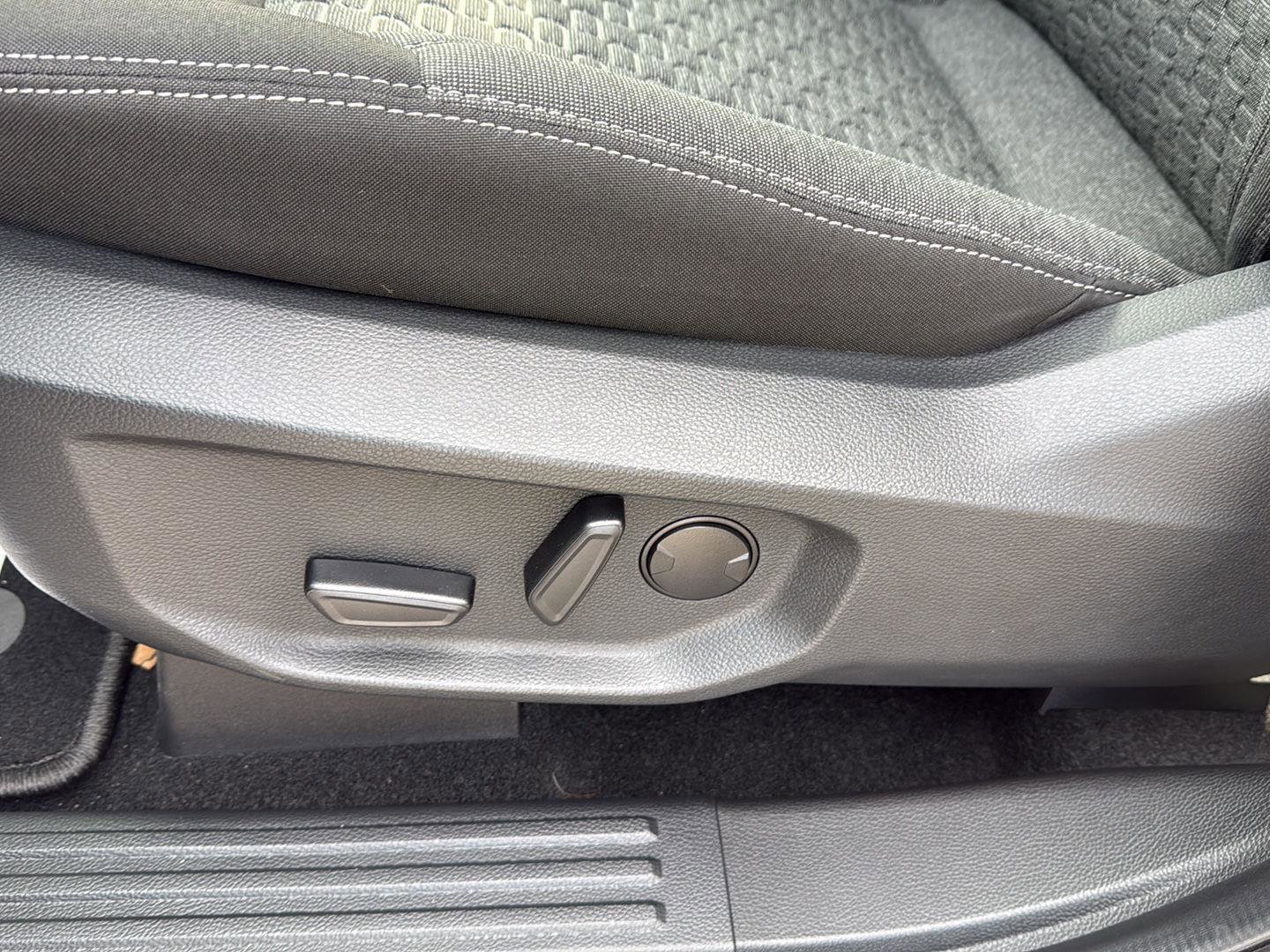 New 2025 Ford Ranger XLT w/ Equipment Group 301A High image 17