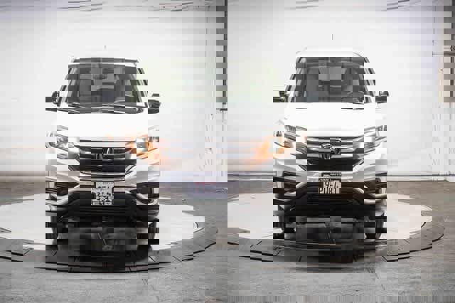 Used 2015 Honda CR-V LX image 6