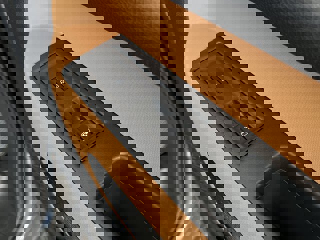 New 2025 Volkswagen ID. Buzz Pro S image 18