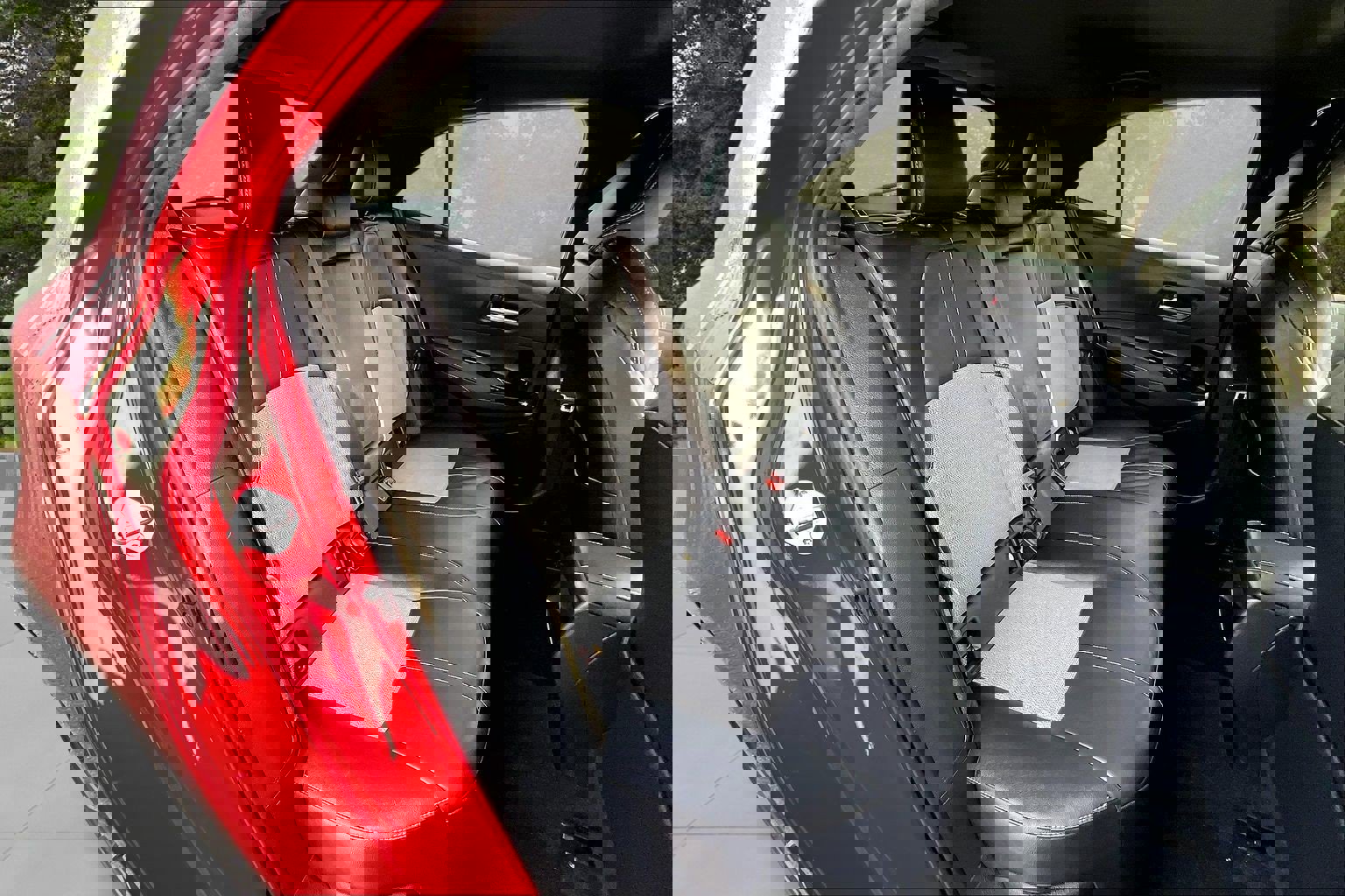 Used 2022 Toyota Corolla XSE image 26