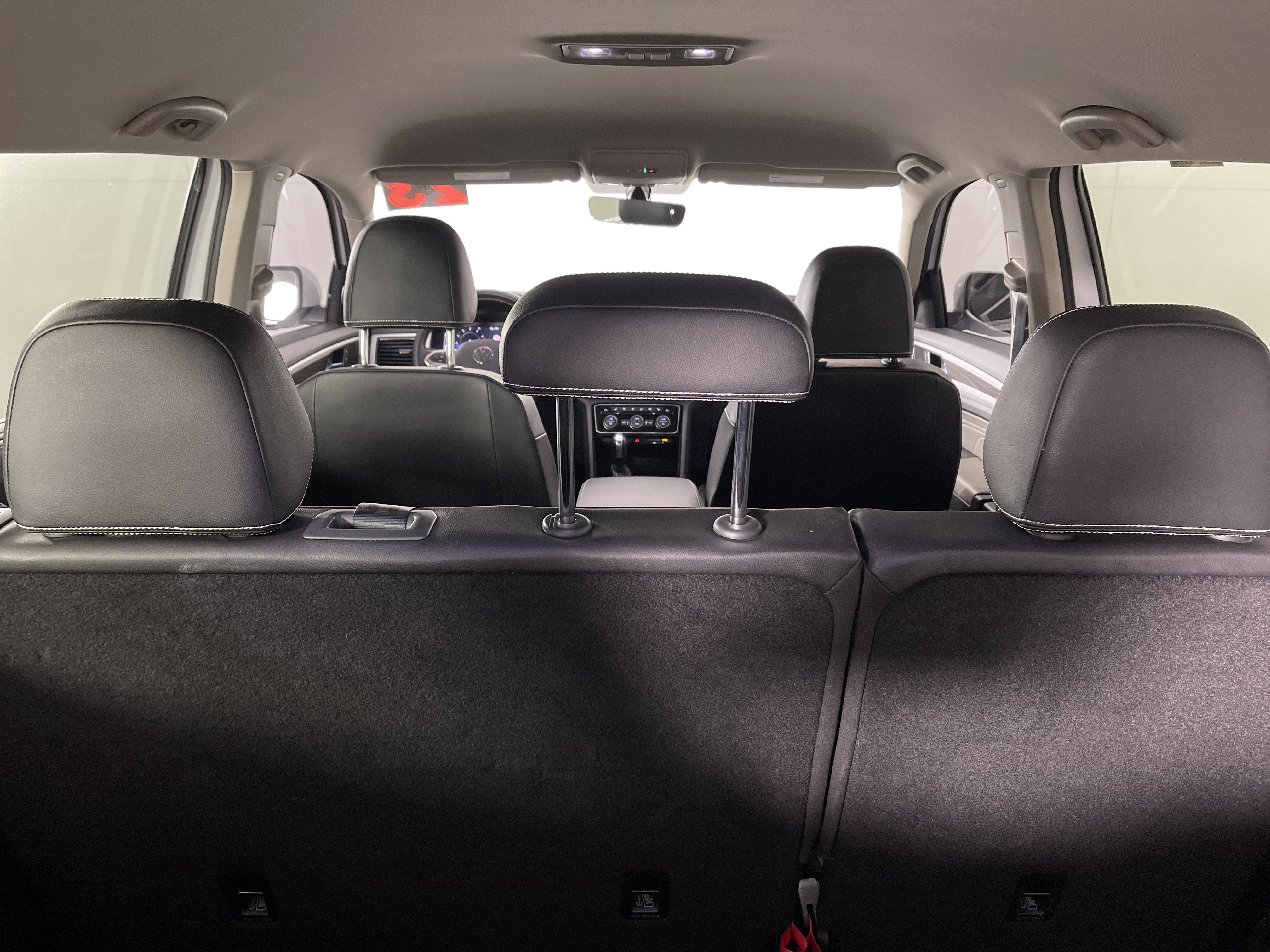 Used 2023 Volkswagen Atlas SE image 17