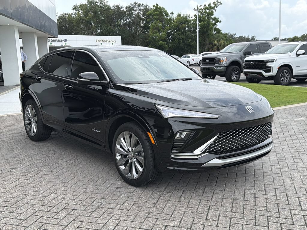 Certified 2025 Buick Envista Avenir FWD image 7