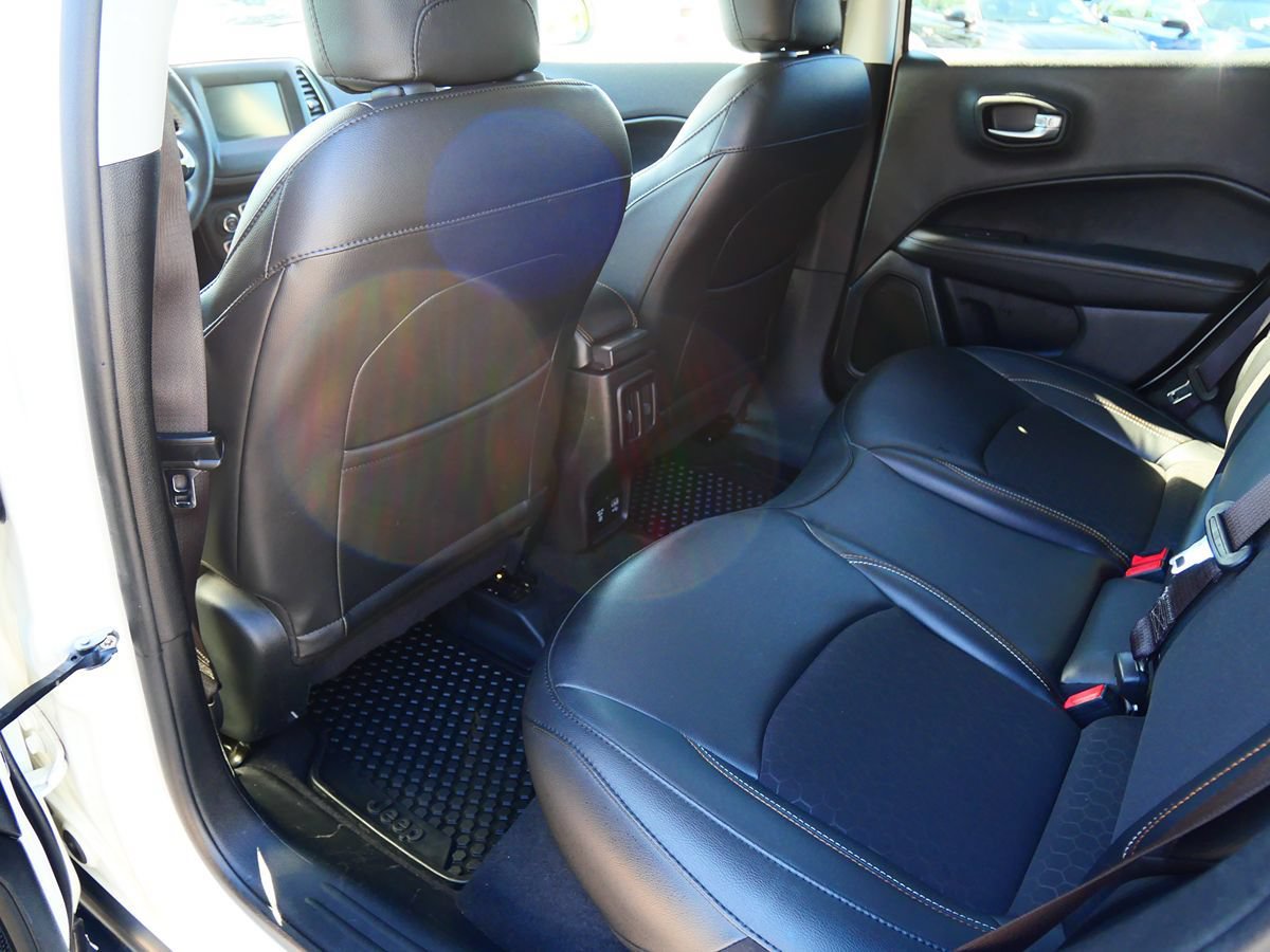 Used 2019 Jeep Compass Latitude w/ Popular Equipment Group AWD/4WD image 22