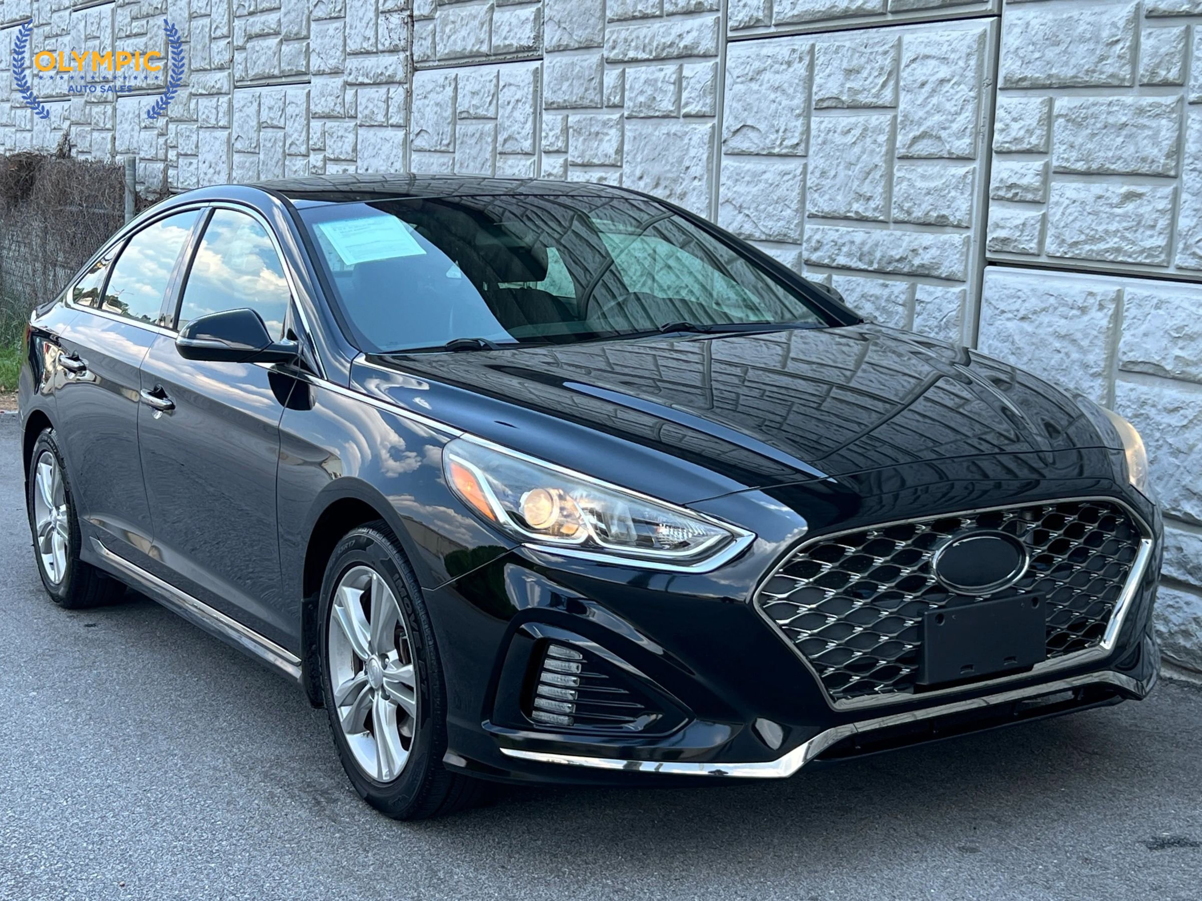 Used 2018 Hyundai Sonata Sport FWD image 3