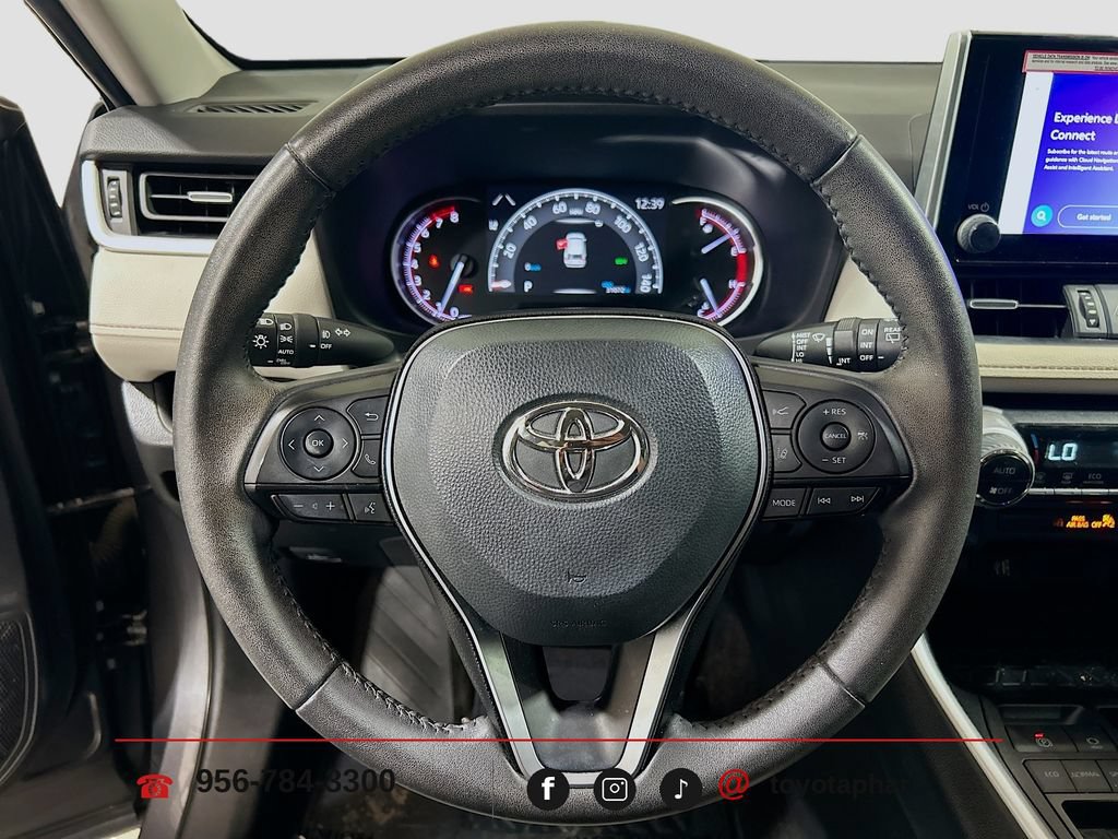 Used 2024 Toyota RAV4 XLE Premium FWD image 10