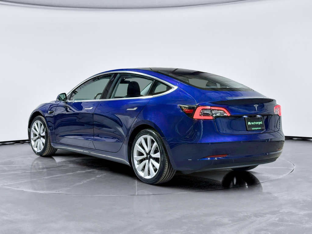 Used 2018 Tesla Model 3 Long Range image 2