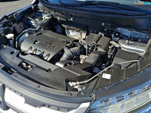 Used 2022 Mitsubishi Outlander Sport ES image 32